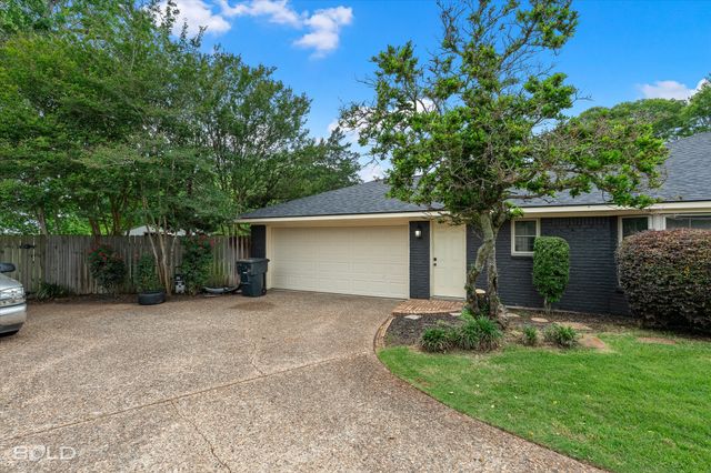 5418 Coach Road, Bossier City, LA 71111