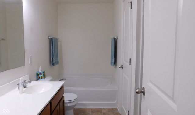 12705 Old Pond Road, Noblesville, IN 46060