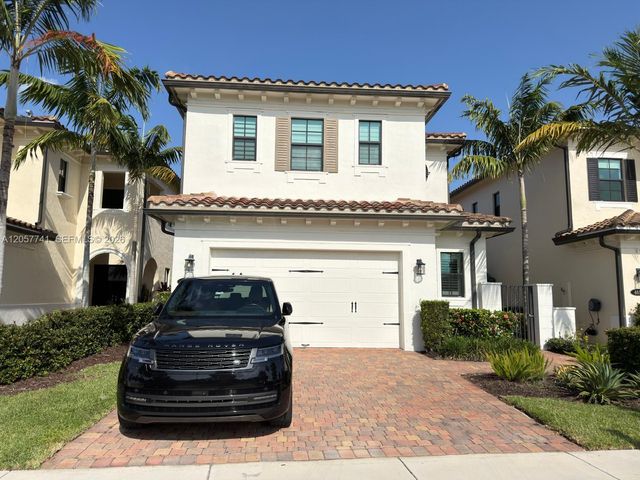 455 SW 113th Lane 455, Pembroke Pines, FL 33025