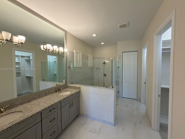 455 SW 113th Lane 455, Pembroke Pines, FL 33025