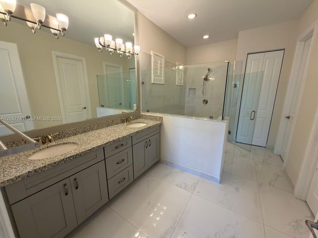 455 SW 113th Lane 455, Pembroke Pines, FL 33025