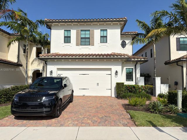 455 SW 113th Lane 455, Pembroke Pines, FL 33025