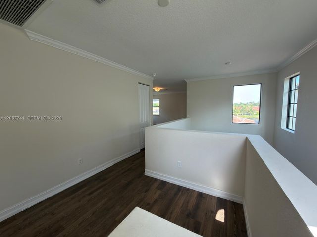 455 SW 113th Lane 455, Pembroke Pines, FL 33025