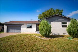 713 W Oriole Street, Altus, OK 73521