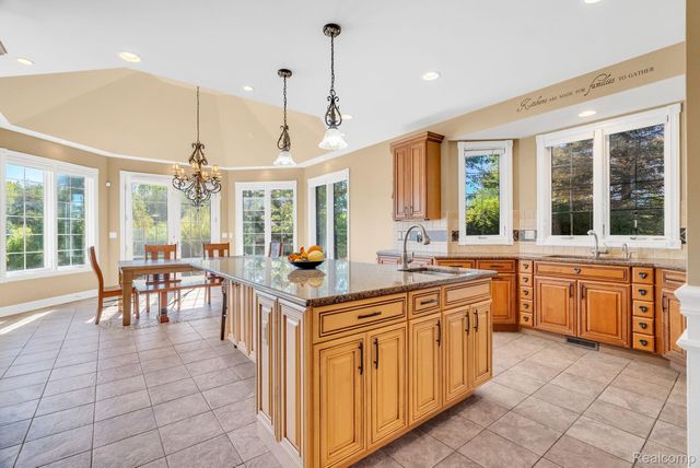 7260 34 Mile Road, Bruce Township, MI 48065