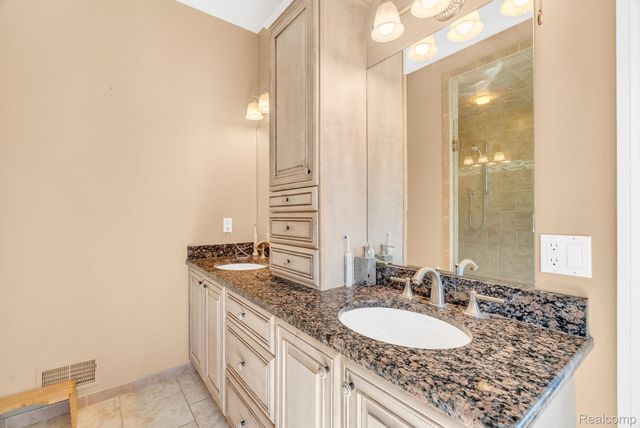 7260 34 Mile Road, Bruce Township, MI 48065