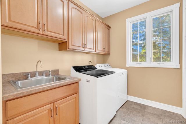 7260 34 Mile Road, Bruce Township, MI 48065