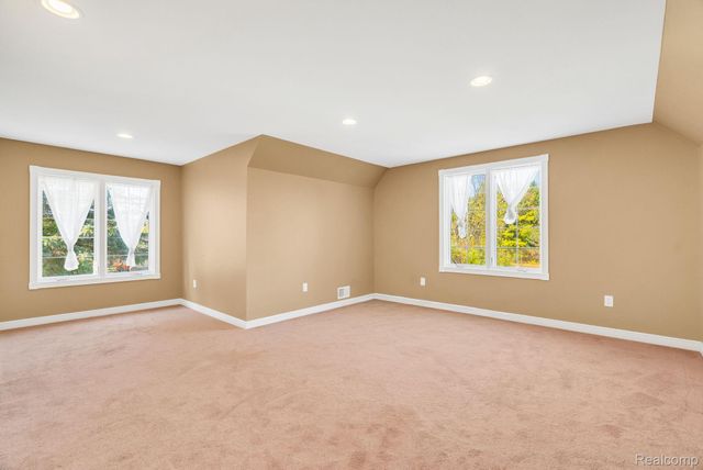 7260 34 Mile Road, Bruce Township, MI 48065