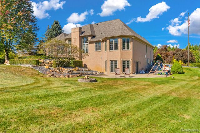 7260 34 Mile Road, Bruce Township, MI 48065