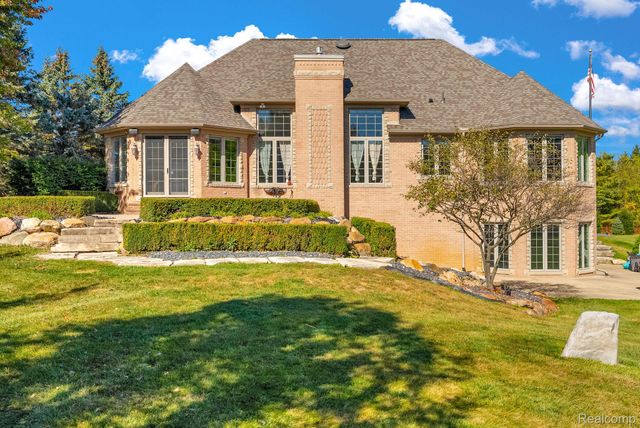 7260 34 Mile Road, Bruce Township, MI 48065