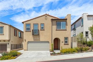 895 Brookdale Drive, Vista, CA 92081