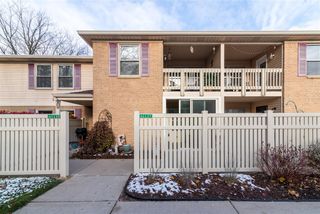 61137 Greenwood Drive, South Lyon, MI 48178