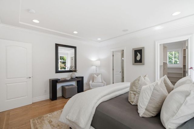 2512 Hale Drive, Burlingame, CA 94010