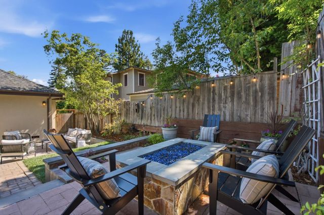 2512 Hale Drive, Burlingame, CA 94010
