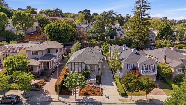 2512 Hale Drive, Burlingame, CA 94010