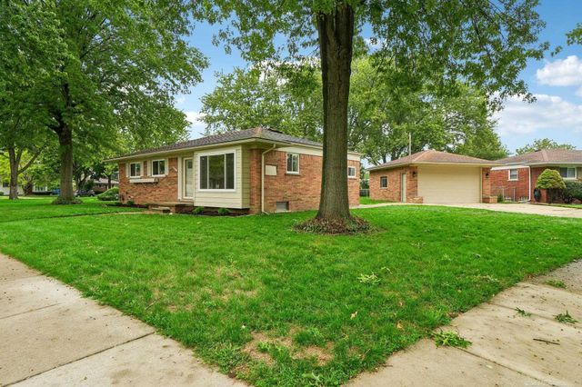 29812 Newport Drive, Warren, MI 48088