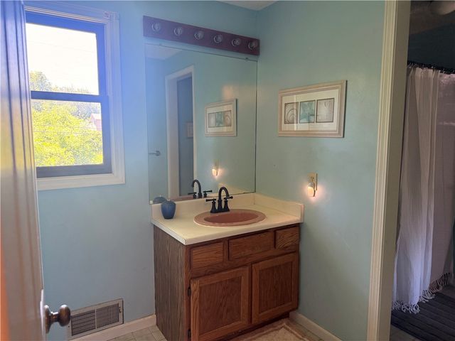 364 Brush Creek Drive, Greece, NY 14612