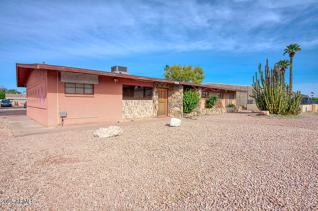 3602 N 15TH Avenue, Phoenix, AZ 85015 — photo 2