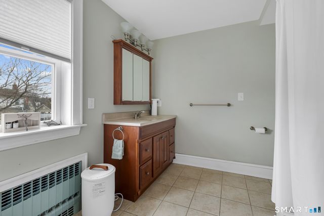 21 Rivercliff Drive, Milford, CT 06460