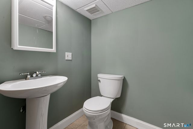 21 Rivercliff Drive, Milford, CT 06460