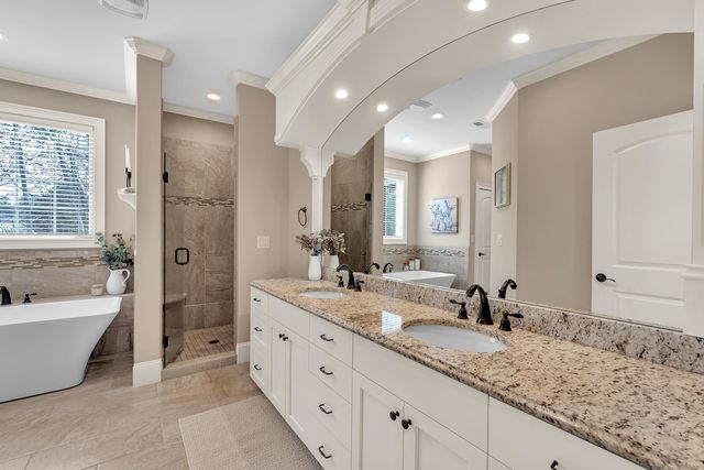 108 Rocky Water Pointe, Wellford, SC 29385