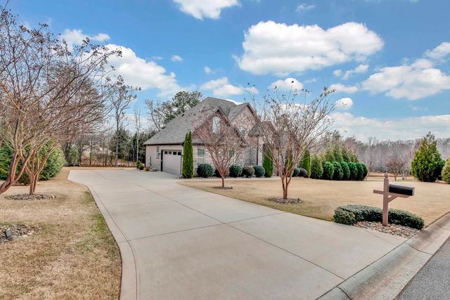 108 Rocky Water Pointe, Wellford, SC 29385