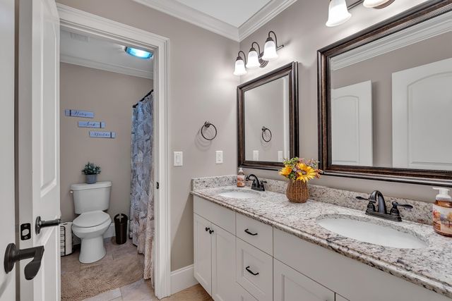 108 Rocky Water Pointe, Wellford, SC 29385