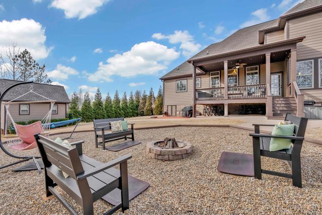 108 Rocky Water Pointe, Wellford, SC 29385