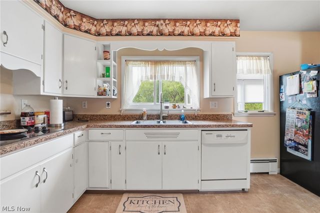 1416 W 64th Street, Ashtabula, OH 44004