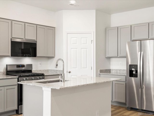 1620 Riverplace Drive 3, Windsor, CO 80550