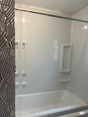 206 W 6th Street, Irving, TX 75060