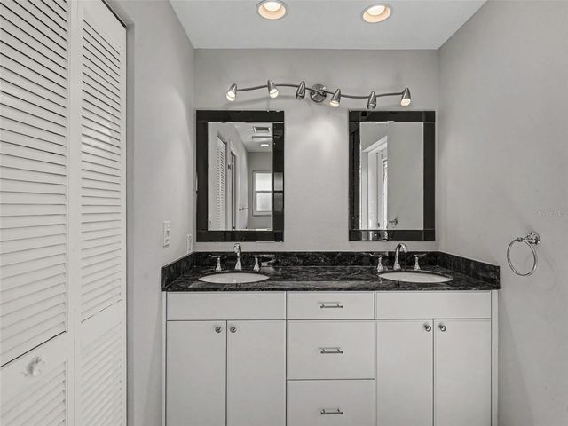 4375 SEDLEY LANE, Sarasota, FL 34241