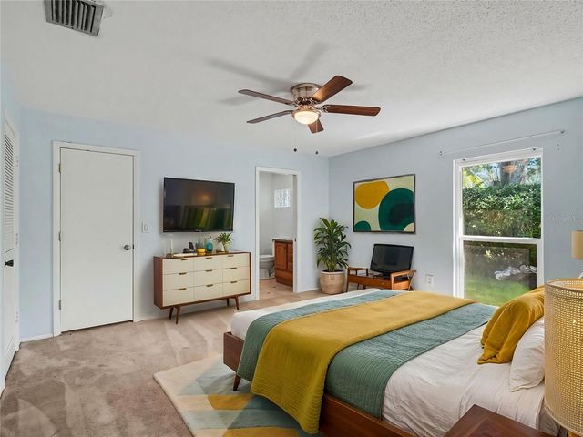 4375 SEDLEY LANE, Sarasota, FL 34241