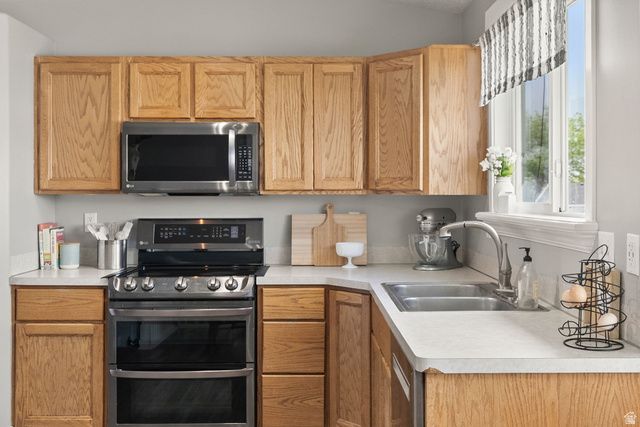 4112 W 5400 S, Roy, UT 84067