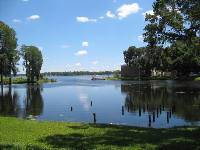 13725 JUNIPER BLOSSOM DRIVE 202, Tampa, FL 33618
