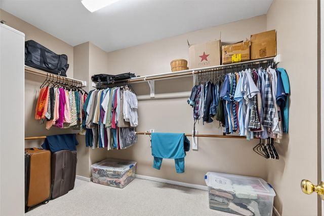 15527 Seminole Canyon Drive, Sugar Land, TX 77498