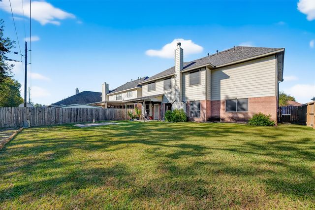 15527 Seminole Canyon Drive, Sugar Land, TX 77498