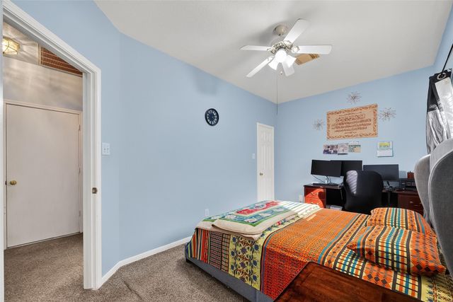 15527 Seminole Canyon Drive, Sugar Land, TX 77498