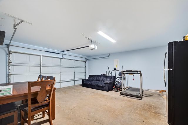 15527 Seminole Canyon Drive, Sugar Land, TX 77498