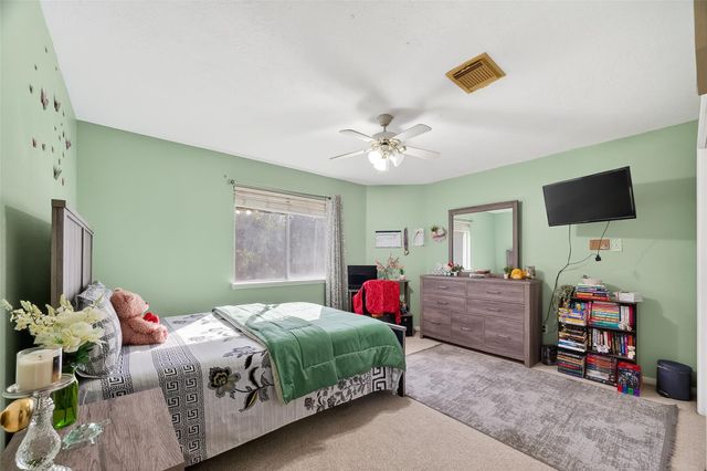 15527 Seminole Canyon Drive, Sugar Land, TX 77498