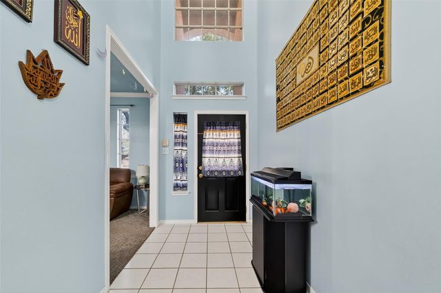 15527 Seminole Canyon Drive, Sugar Land, TX 77498