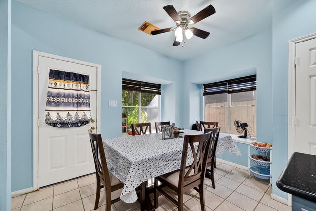 15527 Seminole Canyon Drive, Sugar Land, TX 77498