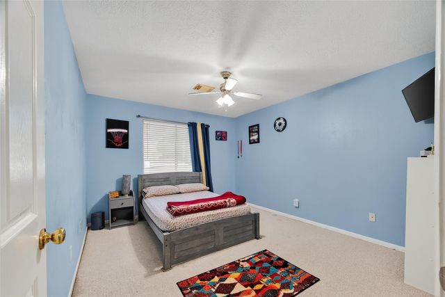 15527 Seminole Canyon Drive, Sugar Land, TX 77498