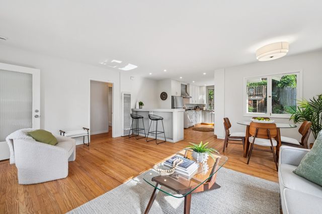 209 Fairlawn Drive, Berkeley, CA 94708