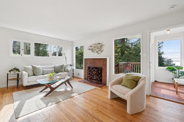 209 Fairlawn Drive, Berkeley, CA 94708