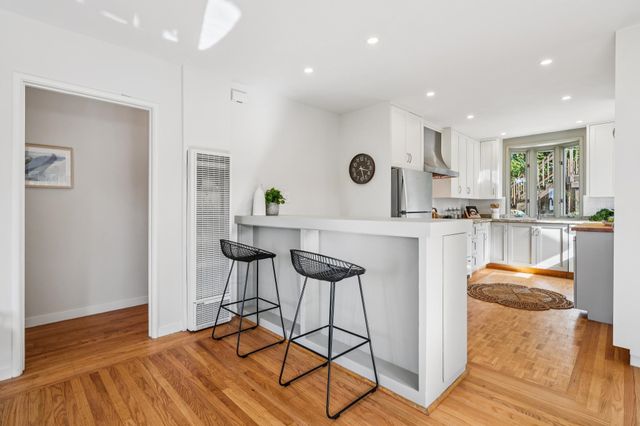 209 Fairlawn Drive, Berkeley, CA 94708