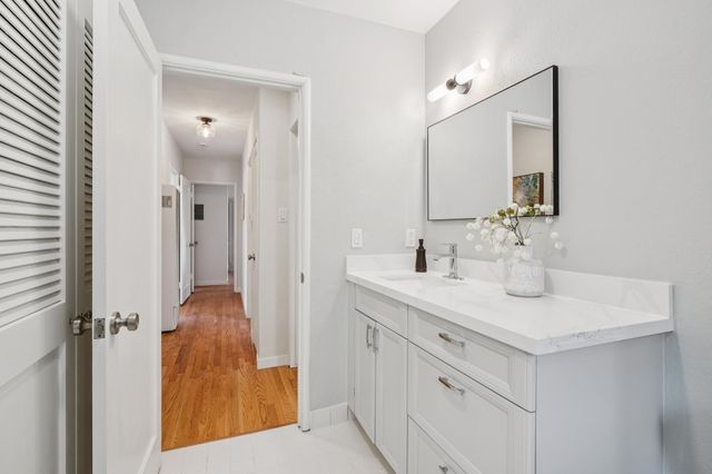 209 Fairlawn Drive, Berkeley, CA 94708