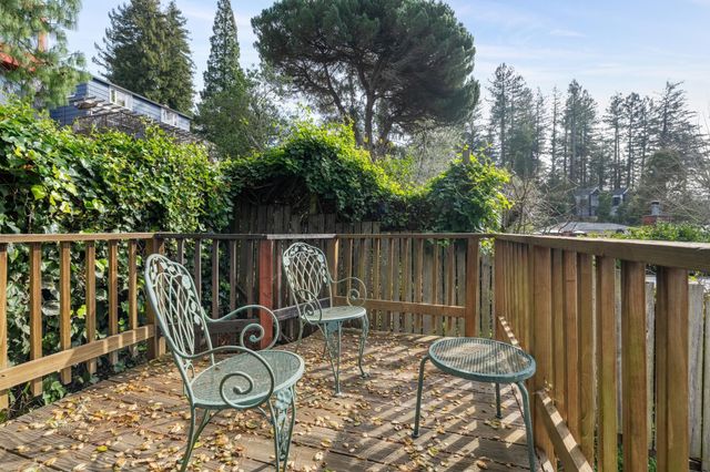 209 Fairlawn Drive, Berkeley, CA 94708