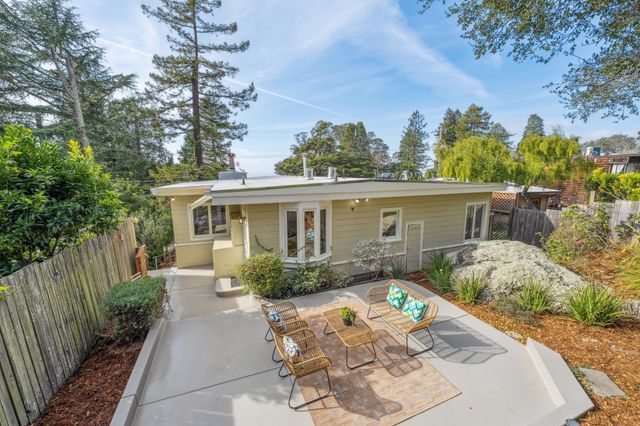 209 Fairlawn Drive, Berkeley, CA 94708