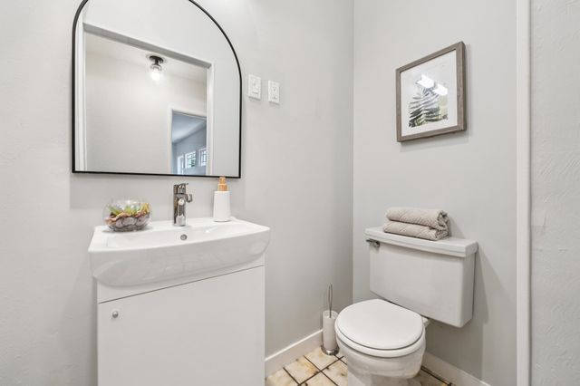 209 Fairlawn Drive, Berkeley, CA 94708